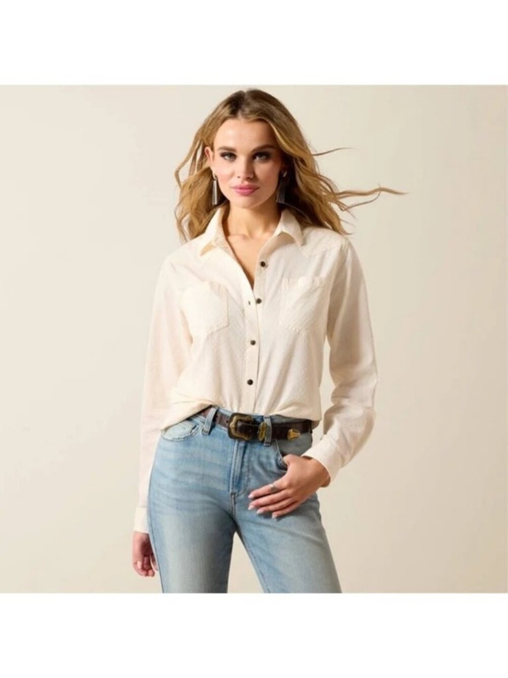 Ariat Women's LG Long Sleeve Billie Jean Relaxed Fit Button Shirt Sea Salt Dobby
